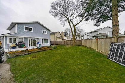 Office / Den Photo of 13232 82 Avenue, Surrey, BC