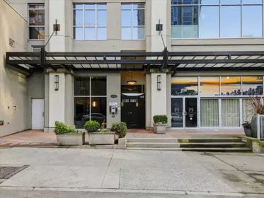 Garden / Landscaping Photo of 805 1238 Richards Street, Vancouver, BC