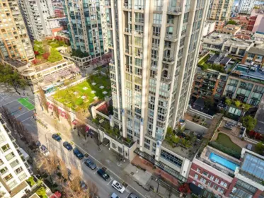 Hot Tub / Spa Photo of 805 1238 Richards Street, Vancouver, BC