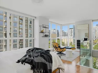Mudroom Photo of 805 1238 Richards Street, Vancouver, BC