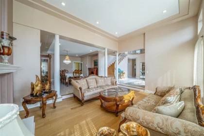 Breakfast Nook Photo of 7287 Pandora Street, Burnaby, BC
