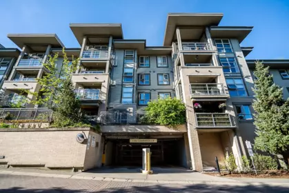 Front Yard Photo of 516 9319 University Crescent, Burnaby, BC
