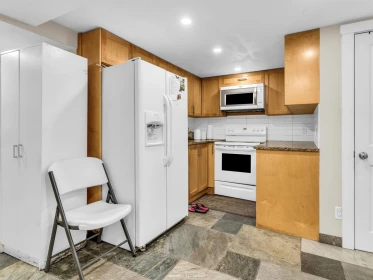 Mudroom Photo of 14686 St. Andrews Drive, Surrey, BC