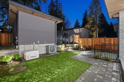 Outdoor Deck Photo of 3073 Fromme Road, North Vancouver, BC