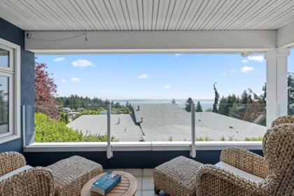 Basement Recreation Room Photo of 4222 Rockridge Road, West Vancouver, BC