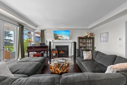 4222 Rockridge Road, West Vancouver, BC, West Vancouver — Single Family Residence for sale