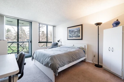 Basement Recreation Room Photo of 401 121 Tenth Street, New Westminster, BC