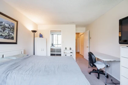 Mudroom Photo of 401 121 Tenth Street, New Westminster, BC