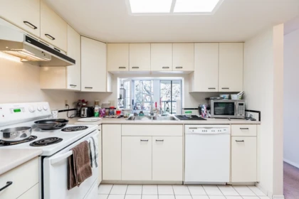 Office / Den Photo of 401 121 Tenth Street, New Westminster, BC