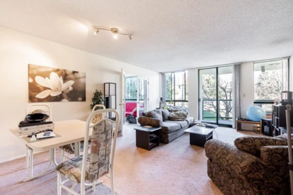 Pantry Photo of 401 121 Tenth Street, New Westminster, BC