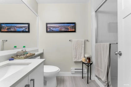 Office / Den Photo of 11 8699 158 Street, Surrey, BC