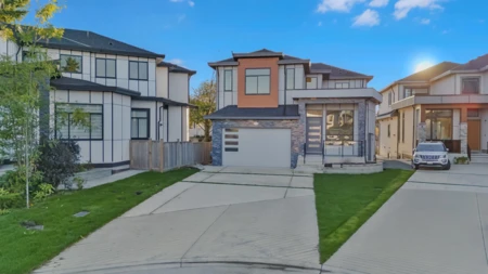 18764 62a Avenue, Surrey, BC, Surrey — Single Family Residence for sale