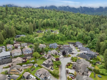 Playground / Recreational Area Near 10 7854 Brookwood Place, Chilliwack, BC