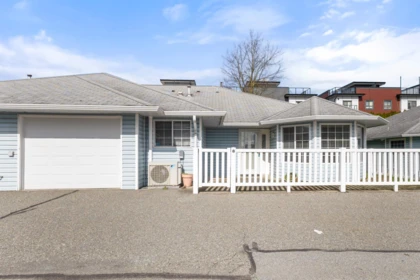 8 1450 Mccallum Road, Abbotsford, BC, Abbotsford — Townhouse for sale