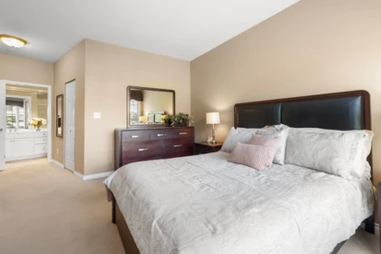 Office / Den Photo of 340 3098 Guildford Way, Coquitlam, BC