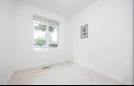 Primary Bedroom Photo of 20367 Kent Street, Maple Ridge, BC