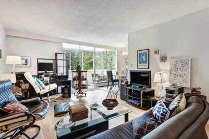 404 1425 Esquimalt Avenue, West Vancouver, BC, West Vancouver — Apartment/Condo for sale