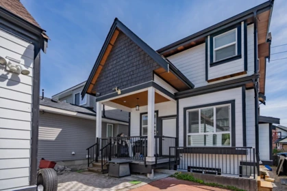 5919 148 Street, Surrey, BC, Surrey — Single Family Residence for sale