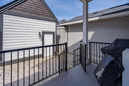 Swimming Pool Photo of 5919 148 Street, Surrey, BC