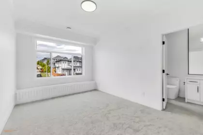 Basement Recreation Room Photo of 102 16702 16a Avenue, Surrey, BC