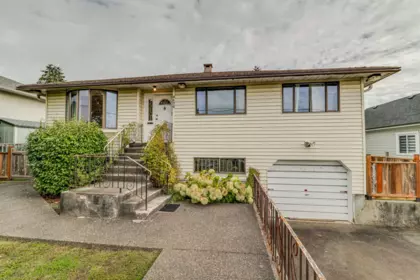 4638 Royal Oak Avenue, Burnaby, BC, Burnaby — Single Family Residence for sale