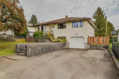Outdoor Kitchen Photo of 4638 Royal Oak Avenue, Burnaby, BC