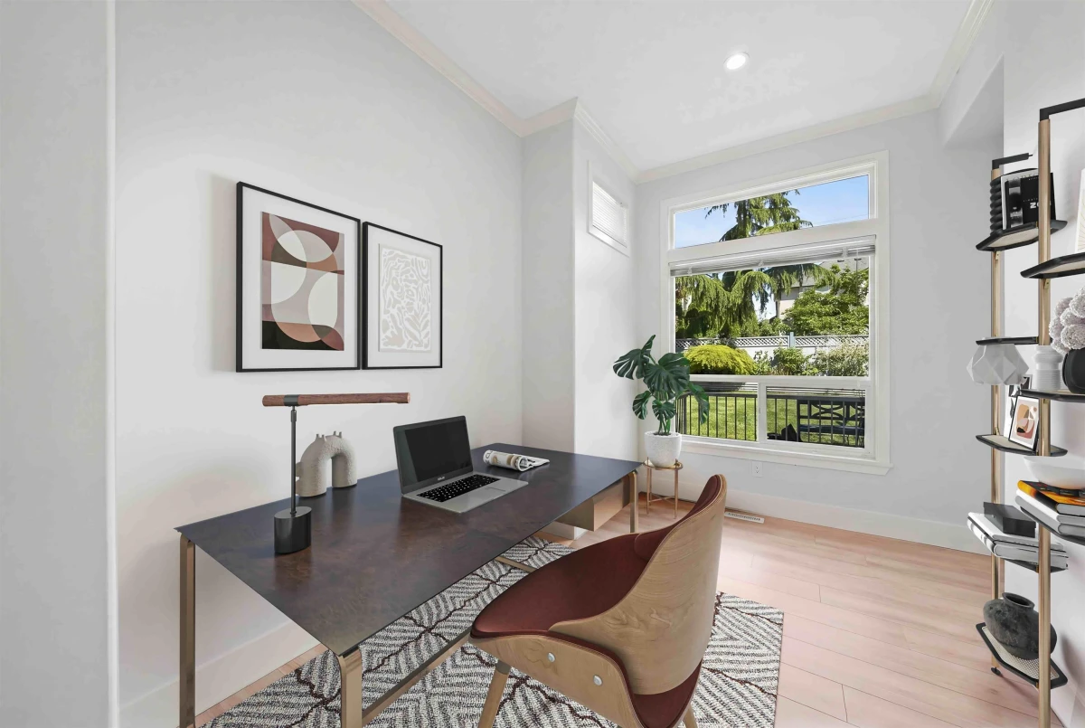 Family Room Photo of 14781 57a Avenue, Surrey, BC