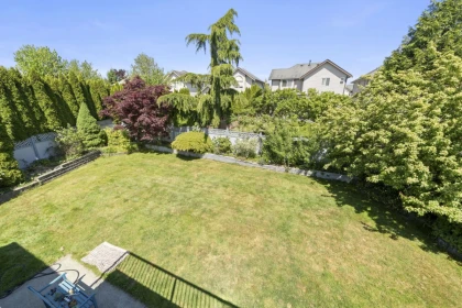 Hallway Photo of 14781 57a Avenue, Surrey, BC