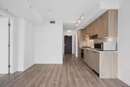 Kitchen Island Photo of 704 13350 Central Avenue, Surrey, BC