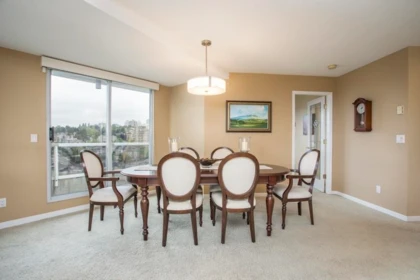 Kitchen Island Photo of 1505 1185 Quayside Drive, New Westminster, BC