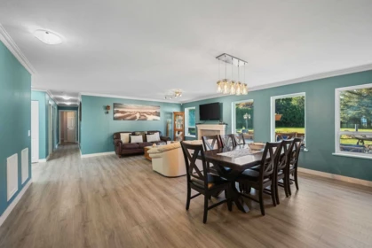 Breakfast Nook Photo of 25040 57 Avenue, Langley, BC