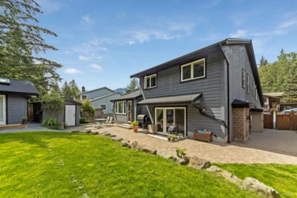 Front Yard Photo of 38582 Westway Avenue, Squamish, BC