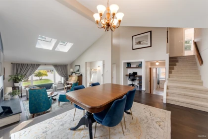 Kitchen Island Photo of 38582 Westway Avenue, Squamish, BC