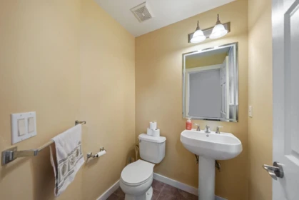 Breakfast Nook Photo of 15130 62 Avenue, Surrey, BC