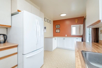 Walk-In Closet Photo of 5489 Maple Crescent, Delta, BC