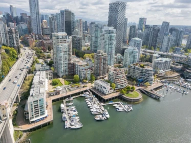 Backyard Photo of 506 907 Beach Avenue, Vancouver, BC