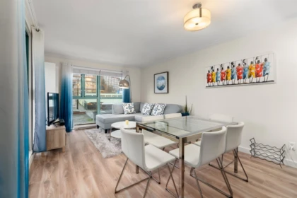 Kitchen Photo of 506 907 Beach Avenue, Vancouver, BC