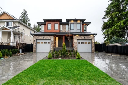 101 3055 York Street, Port Coquitlam, BC, Port Coquitlam — Half Duplex for sale