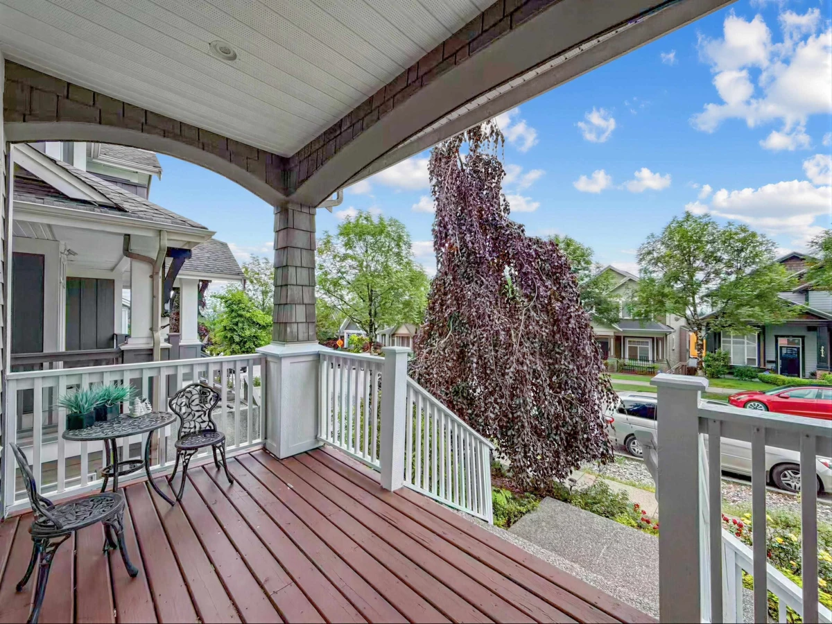 Living Room Photo of 3415 Gislason Avenue, Coquitlam, BC