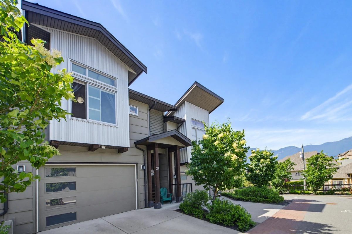 Exterior Rear Photo of 32 43680 Chilliwack Mountain Road, Chilliwack, BC