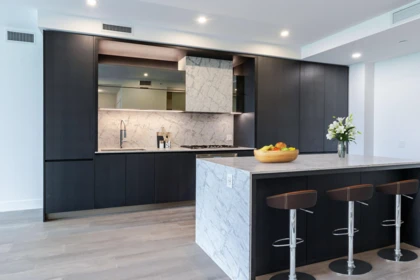 Kitchen Photo of 314 1342 Johnston Street, White Rock, BC