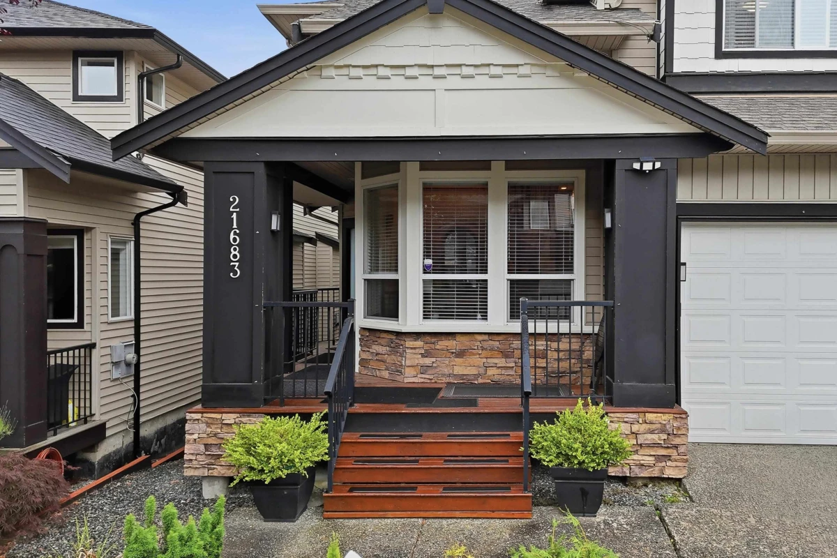 Exterior Rear Photo of 21683 89a Avenue, Langley, BC