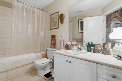 Swimming Pool Photo of 21683 89a Avenue, Langley, BC