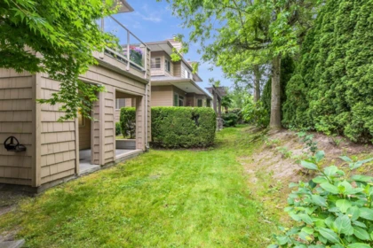 Garden / Landscaping Photo of 104 16655 64 Avenue, Surrey, BC