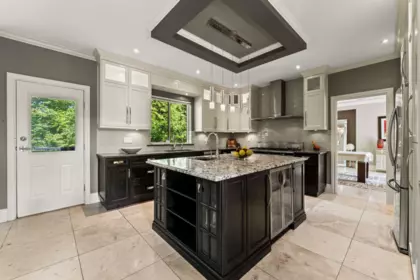 Breakfast Nook Photo of 3172 Hallam Court, Coquitlam, BC
