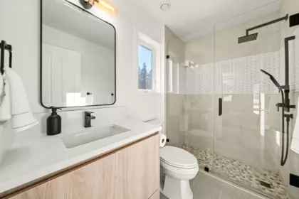 Mudroom Photo of 1725 Orkney Place, North Vancouver, BC