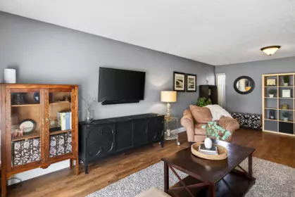 Breakfast Nook Photo of 2472 Wayburne Crescent, Langley, BC
