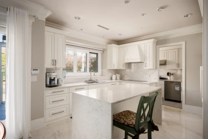 Guest Bathroom Photo of 5850 Cartier Street, Vancouver, BC