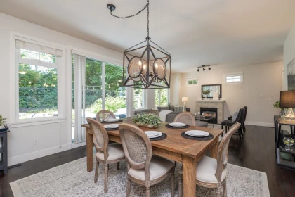 Kitchen Island Photo of 27 15454 32 Avenue, Surrey, BC