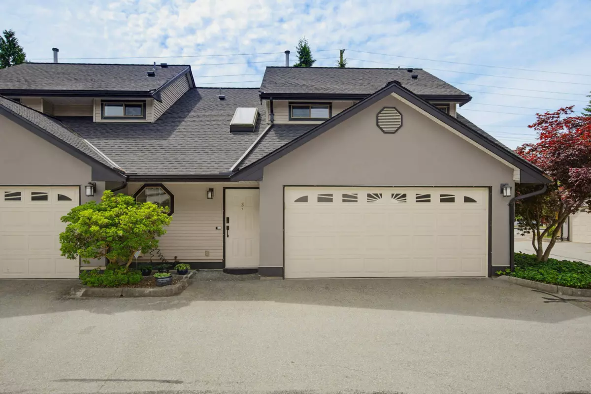 Exterior Rear Photo of 3 20841 Dewdney Trunk Road, Maple Ridge, BC